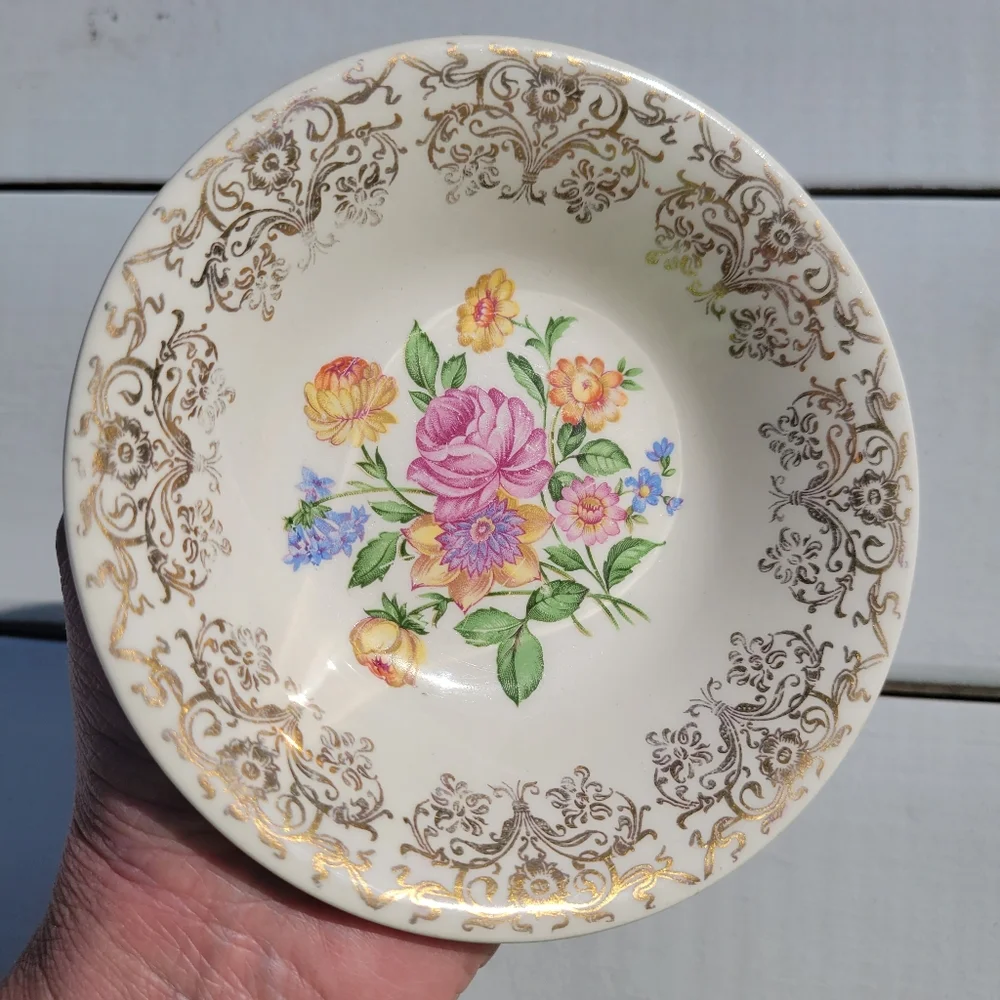Vintage Dish ~ Knowles Rimmed Fruit/Dessert (Sauce) Bowl ~ Shabby Chic ~